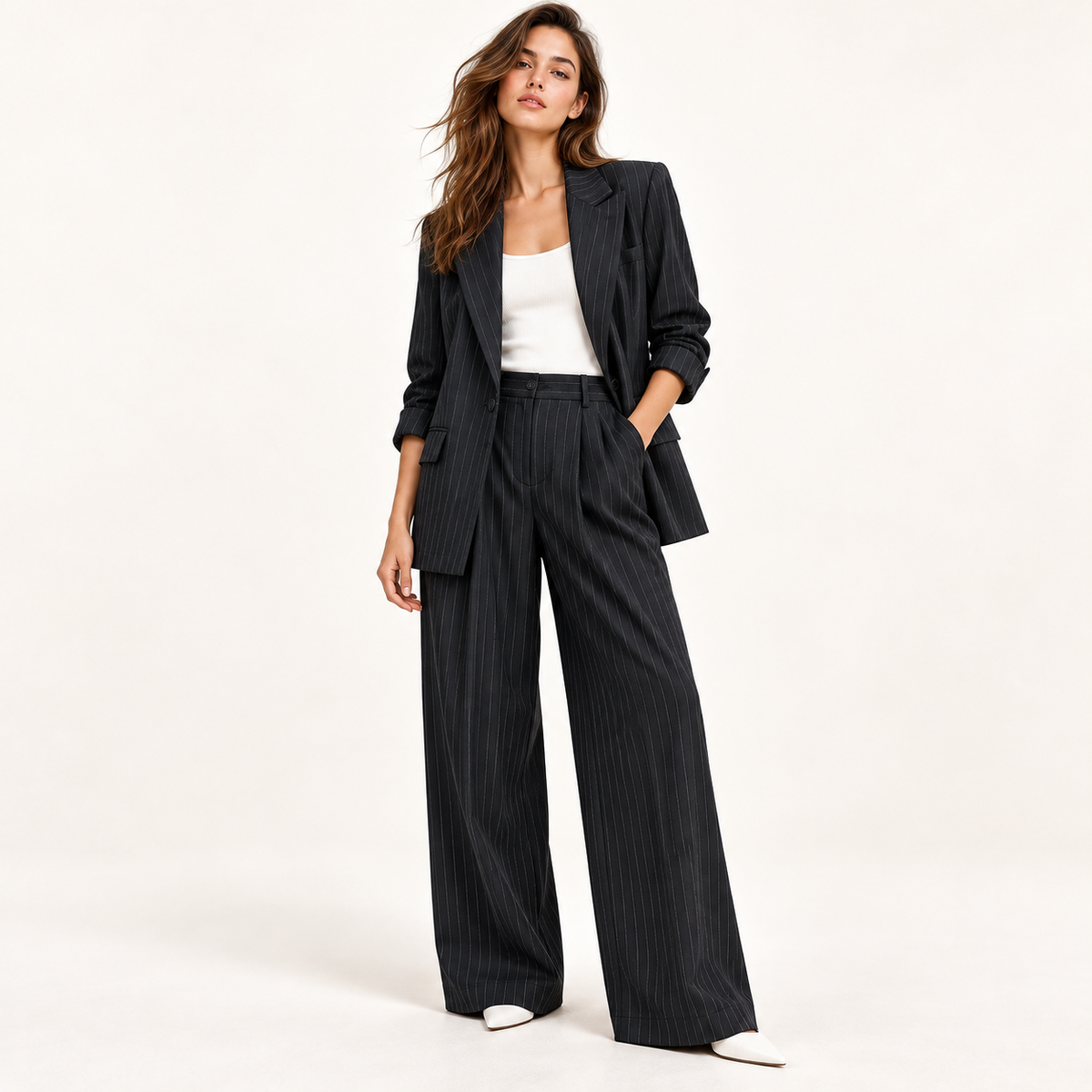 Pantalone Freja Gessato a Palazzo con Vita Alta e Pinces