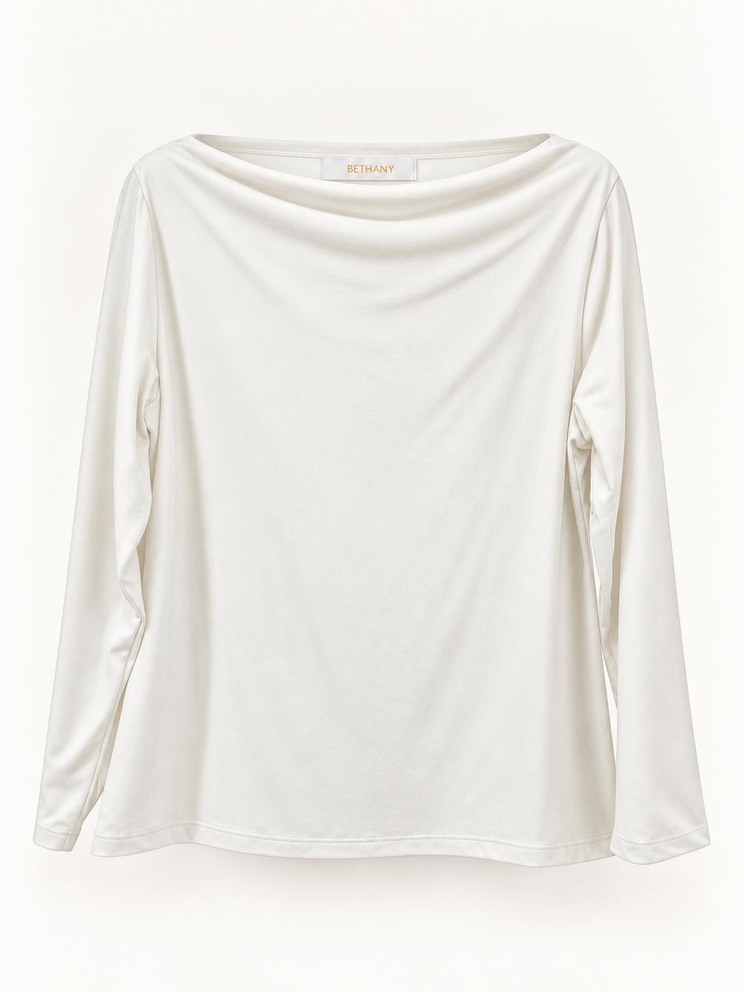 Maglia Leila con Scollo a Barca Drappeggiato e Maniche Lunghe – Elegante e Raffinata