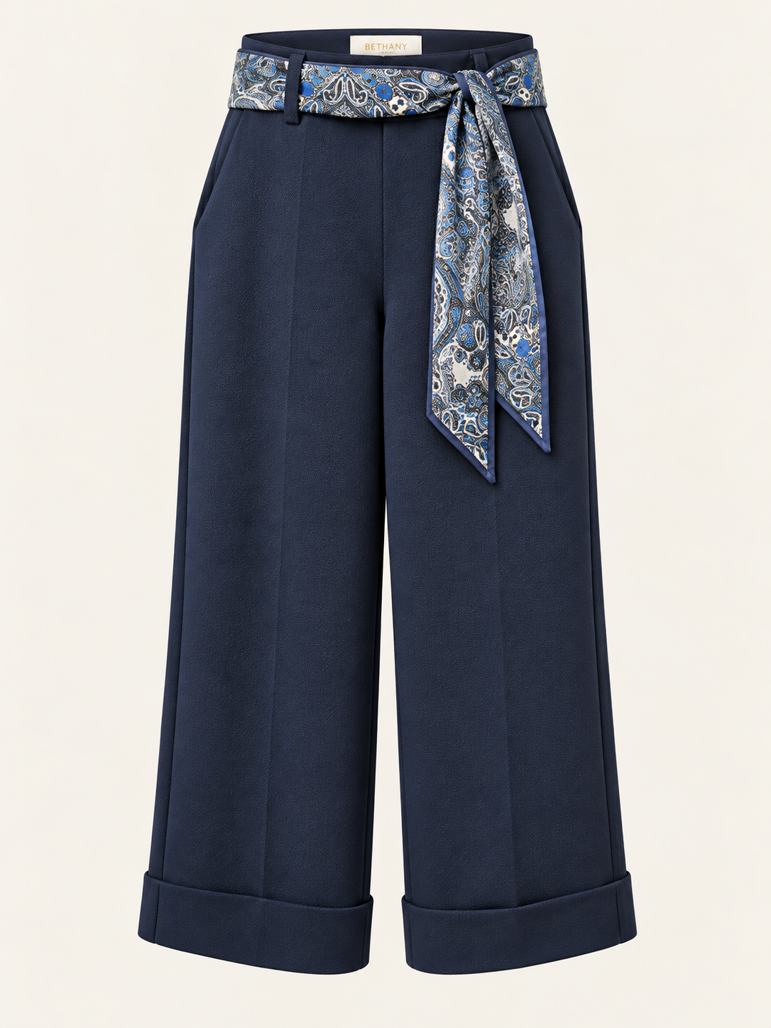 Pantalone Amira a Palazzo con Foulard Fantasia e Risvolto – Casual Chic
