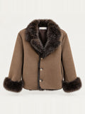Giacca Matilde Corta in Suede Marrone con Collo e Polsini in Ecopelliccia